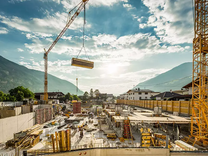 Generalunternehmen - Baustelle